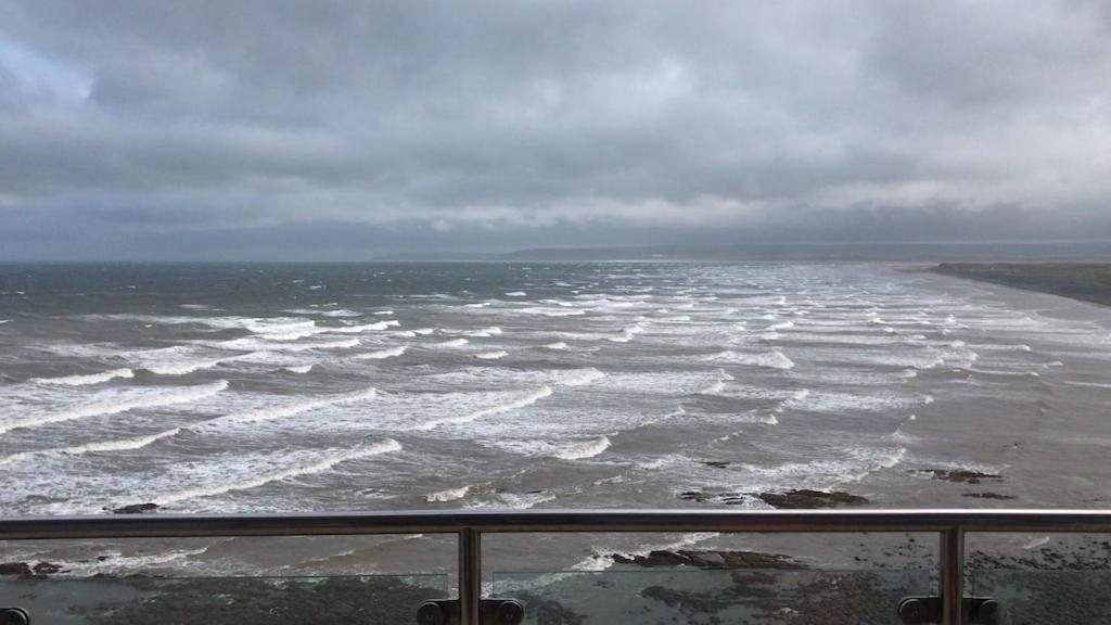 Penthouse Apartment With Stunning Sea View Westward Ho! Westward Ho!  Exterior photo